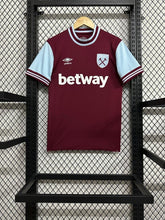 West Ham United 2024-2025 home game